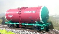 LS Models (R-Land): 4-осная цистерна модель 15-1547-02 №50721513 Лукойл-Транс (с 1989 г., арт.30201)