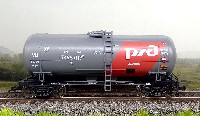 Eurotrain: 4-осная цистерна бензин нефть модель 15-740 № 74957119 (с 1995 г., арт.0012, мой перекрас в PID)