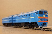 Kamuwkin: 2ТЭ10В-4038 СЖД 2-секционный тепловоз светло-голубой (стендовый)