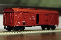 Конка: крытый вагон 64 т СЖД (коричневый № 222-3133)
