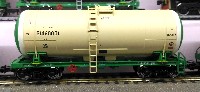 Eurotrain: 4-осная цистерна бензин модель 15-5103 № 51460001