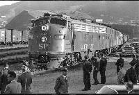 Поезд Southern Pacific Daylight с Н.С. Хрущёвым